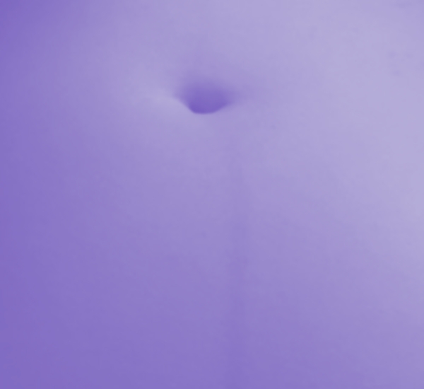 Image of Linea Nigra on a pregnant belly