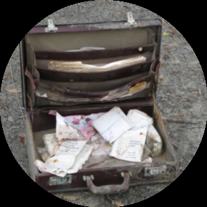 Image of a briefcase full of money